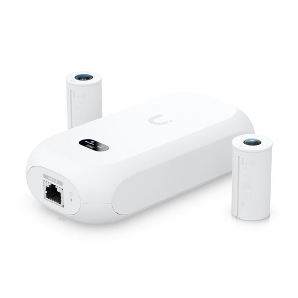 Ubiquiti Camera 8MP Wide Angle Lens (97.5˚ H), 12MP Fisheye 360˚ Lens, Colour LCM Display For Device Status Monitoring
